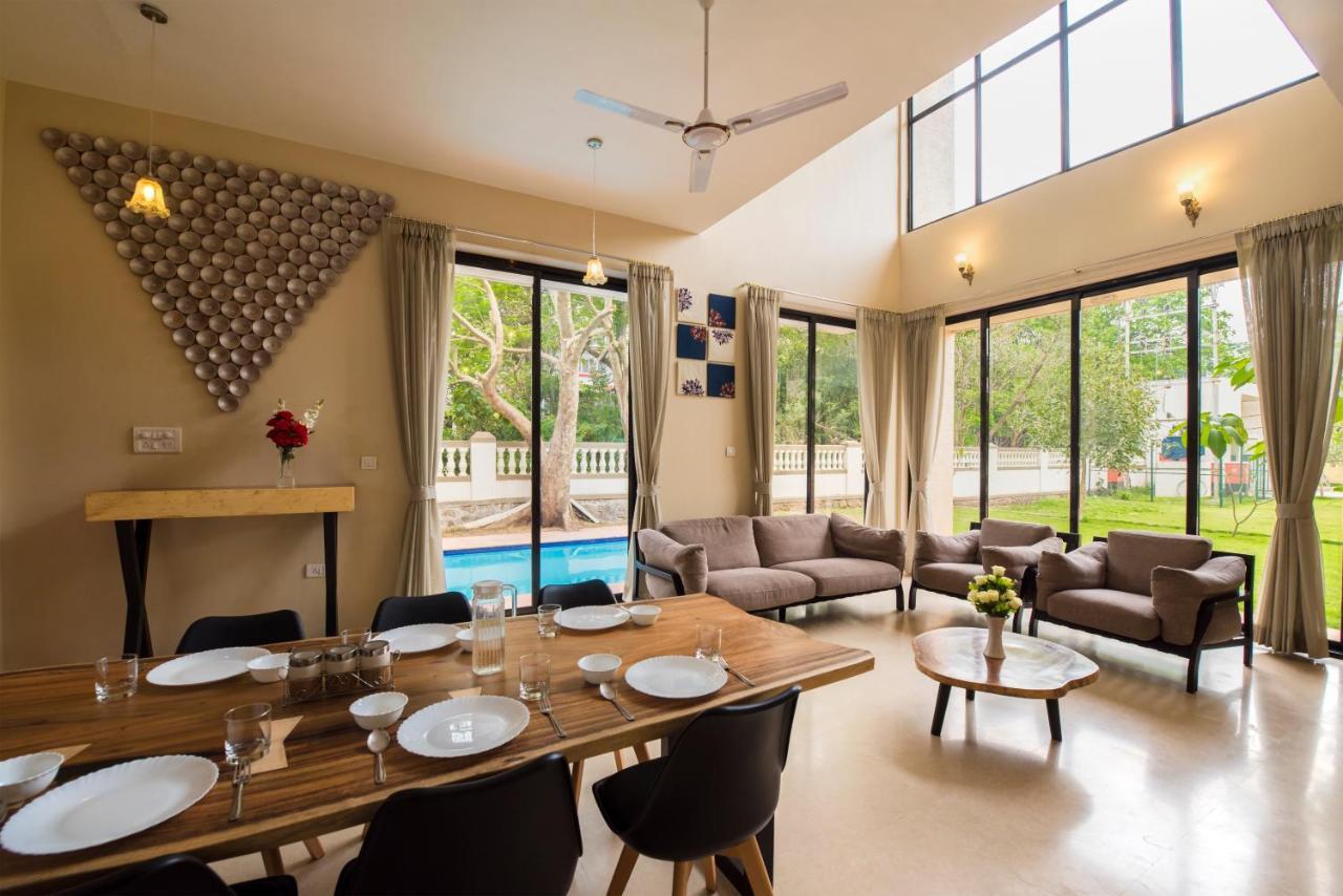 Stayvista'S Greenwoods Villa 10 - City-Center Villa With Private Pool, Terrace, Lift & Carrom Board Lonavla Exterior foto